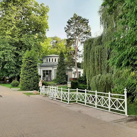 Green Ravine Naleczow Exterior photo